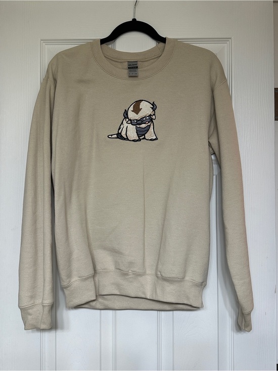 Gildan Sweaters - Appa (Avatar the Last Airbender) Beige Crewneck Sweatshirt